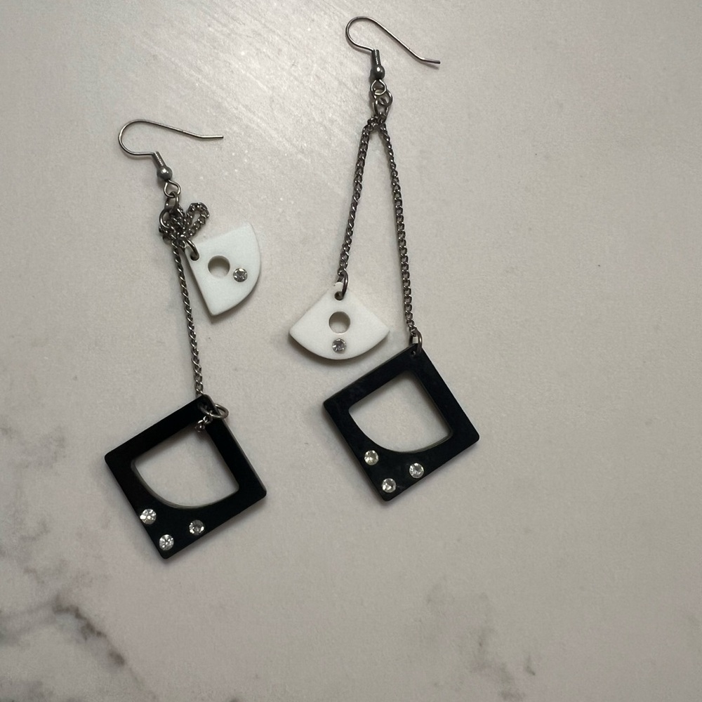 Elegant Black and White Dangle Earrings
